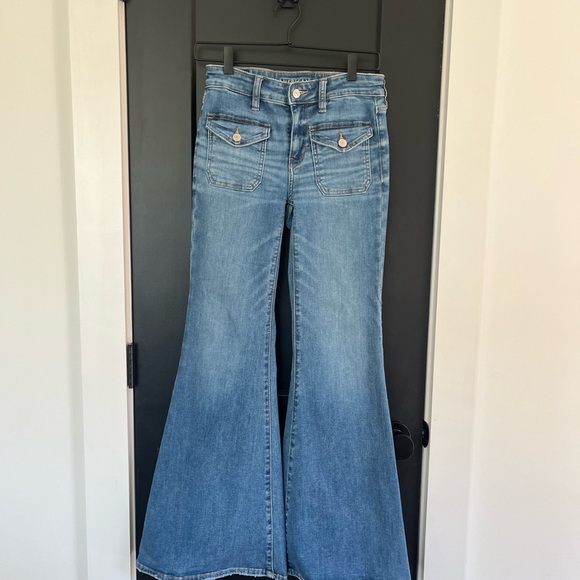 American Eagle Outfitters Featival Flare Jeans - Picture 1 of 8